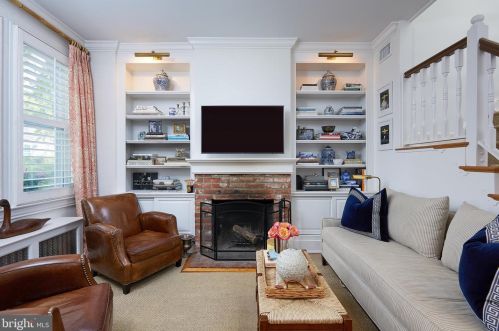 127 Duddington Pl, Washington DC 20003-2610 exterior