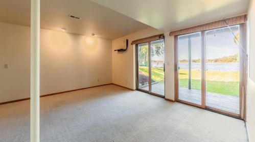 15404 Park Lake Rd, East Lansing MI 48823-3864 exterior