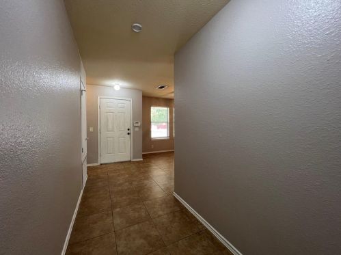 8320 Alum Rock Dr, Austin TX  78747-3707 exterior