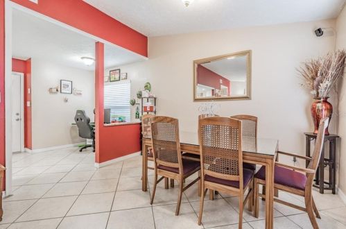 15806 Country Lk Dr, Tampa FL 33624-1539 exterior