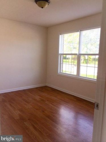 12 Breezewood Dr, Hanover PA  17331-9284 exterior