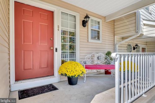 54 Castleton Rd, Princeton, NJ 08540-1648