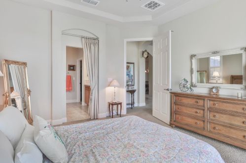 797 Hildebrand Cir, Folsom CA 95630-6309 exterior