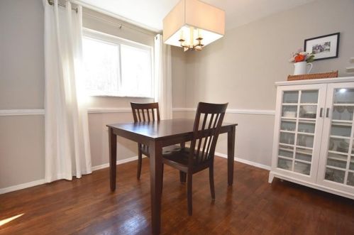 820 Bethany Dr, Pittsburgh PA 15215-1207 exterior