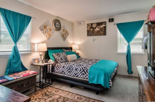 58 21 St, Huntington Station NY 11746-3259 exterior