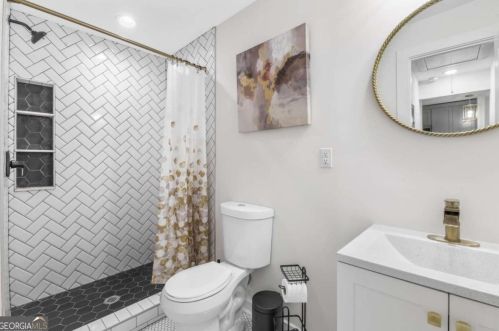 1645 Evans St, Atlanta GA exterior