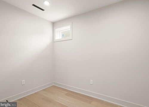 5416 Nevada Ave, Washington DC  20015-1728 exterior