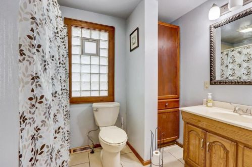 3030 15 Pl, Milwaukee WI 53215-3721 exterior