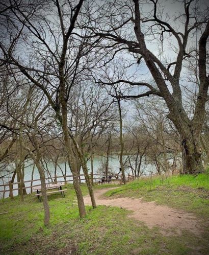 7000 Bay City Bnd, Austin TX 78725-2938 exterior