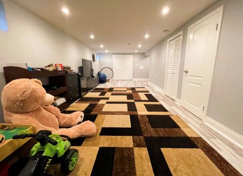 5101 Natchez Ave, Chicago IL 60638-1346 exterior