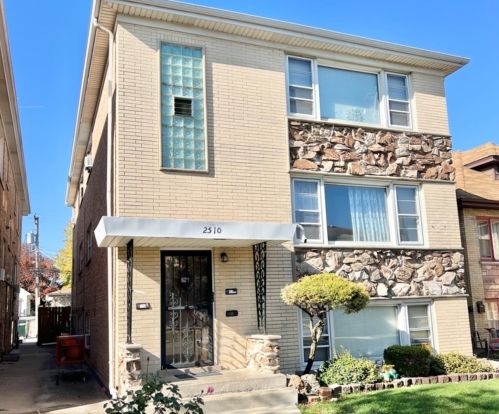 2510 72nd Ct, Chicago, IL 60707-2049