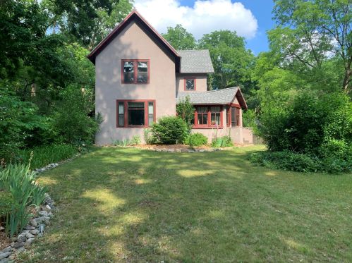 2190 5th St, Kalamazoo, MI 49009-8510