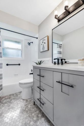 8820 Anaconda Dr, Saint Louis MO 63126-2301 exterior