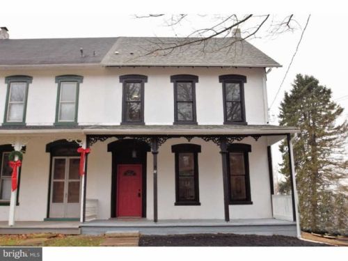 57 Longview Rd, Limerick, PA 19468-1011