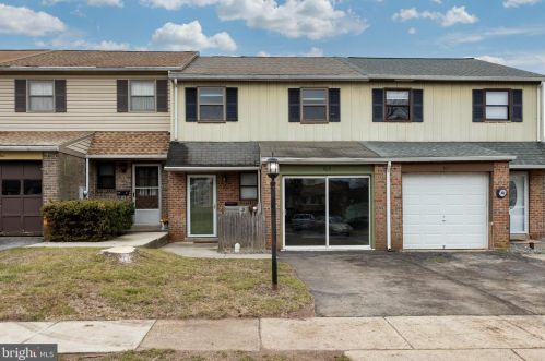 103 Orchard Ct, Limerick PA  19468-2925 exterior