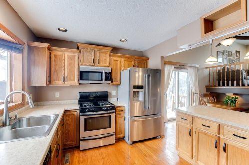 2698 Greystone, Saint Paul MN 55128-3919 exterior