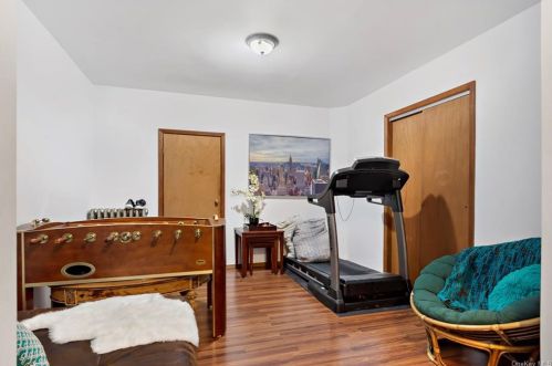 232 Prospect Ave, Mount Vernon NY 10550-2348 exterior