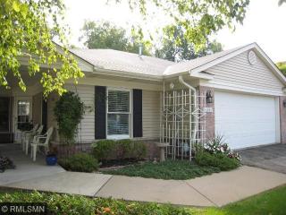 5281 Saint Albans Bay Cir, Orono, MN 55331-7219