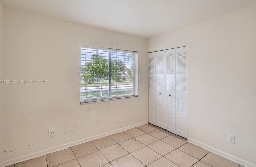 2029 Hideaway Cir, Fort Pierce FL 34952-4801 exterior