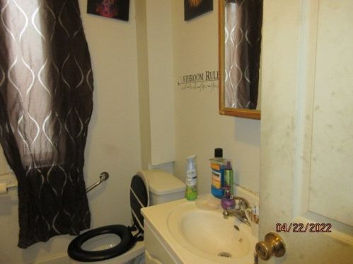 1368 Fairfield Ave, Chicago IL 60632-2210 exterior