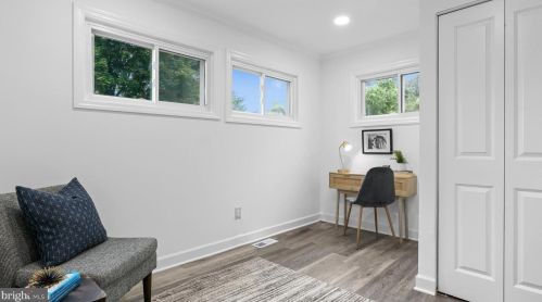 1707 Grandin Ave, Rockville MD 20851-1159 exterior