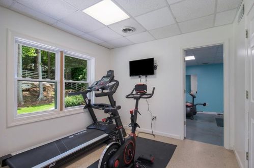 2462 Midvale Frst Dr, Tucker GA exterior