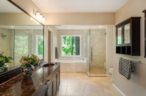 1150 Churchill Downs Rd, Atlanta GA 30319-1024 exterior