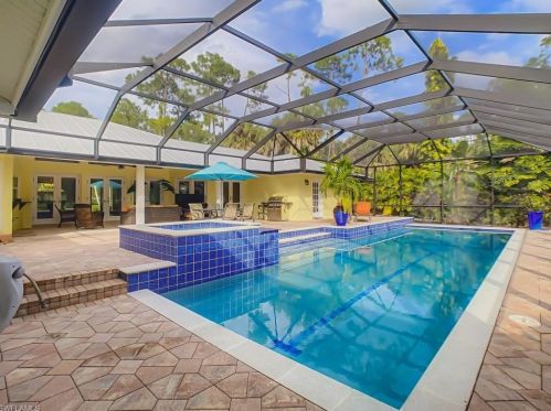 5340 Hawthorn Wood Way, Naples FL 34116-5019 exterior