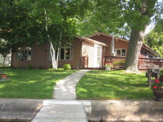 3388 Elmwood Bch Rd, Middlevle MI  49333-8770 exterior