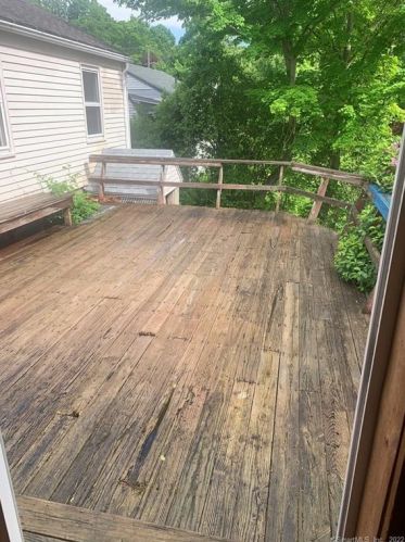 95 Aetna Ave, Torrington CT 06790-4425 exterior