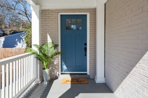 1061 Ashby Grv, Atlanta GA  30314-3146 exterior