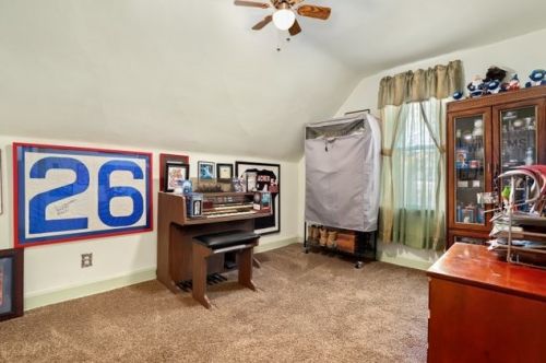 4047 Drake Ave, Chicago IL 60659-3207 exterior