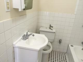 350 Parkside Ave, Brooklyn NY  11226-1406 exterior