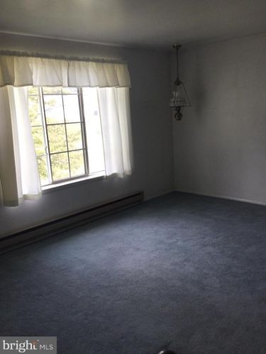 123 Nicholas Rd, Lancaster PA 17603-9423 exterior