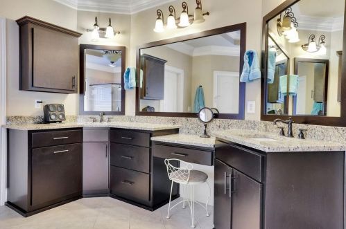 8069 Kenstone Ct, Atlanta GA 30350-4160 exterior