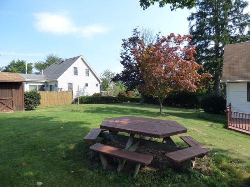 1210 Prospect Ave, Pittsburgh PA 15205-2333 exterior