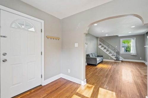 3537 Beechwood Blvd, Pittsburgh PA  15217-2768 exterior