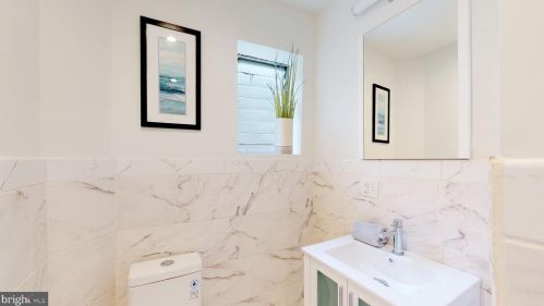 1900 19 St, Philadelphia PA 19145-1440 exterior