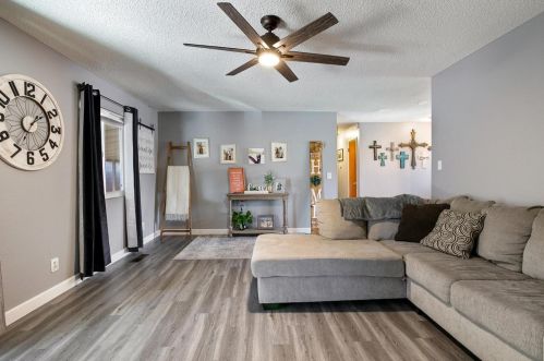 545 Quincy Rd, Turlock CA  95380-4329 exterior