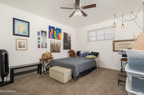 8109 28 Ave, Phoenix AZ 85009-5042 exterior