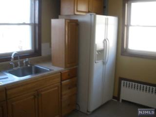 148 Morningside Ln, Palisades Park NJ  07650-1918 exterior