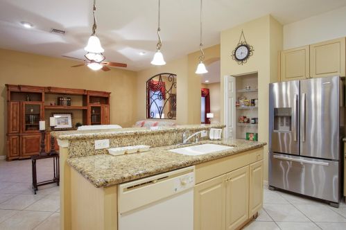 341 Springview Loop, Fort Pierce FL  34986-2664 exterior