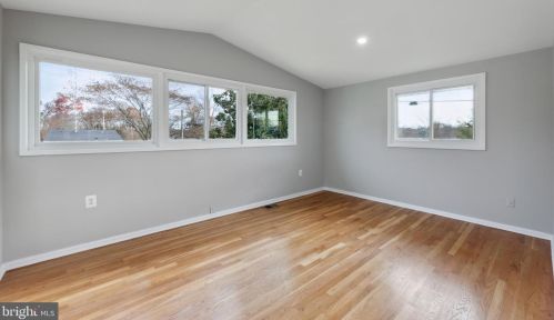 4000 Javins Dr, Alexandria VA  22310-2037 exterior