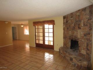 750 Camino Alberca, Tucson AZ  85718-2918 exterior