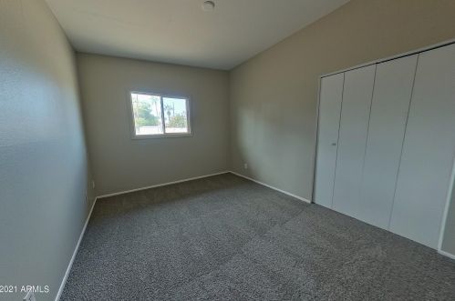 12020 36 Pl, Phoenix AZ 85050-4861 exterior