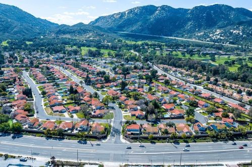 45627 Clubhouse Dr, Temecula CA 92592-5934 exterior