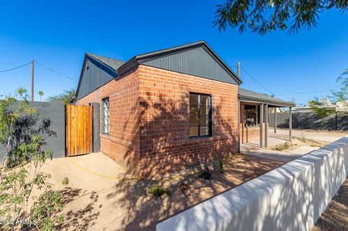 1332 Diamond St, Phoenix AZ  85006-2825 exterior