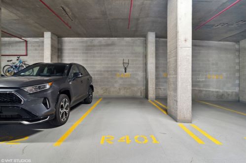 1255 State St, Chicago IL 60605-1928 exterior