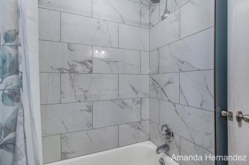 10831 Sconcewood Dr, Lowell MI 49331-9430 exterior