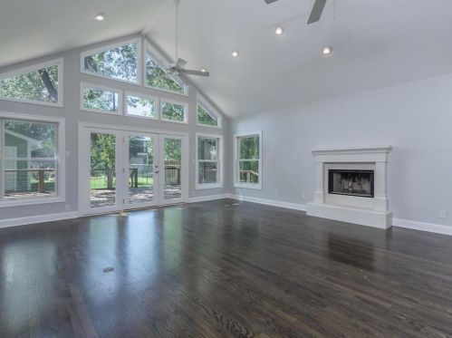 1813 37th St, Austin TX  78731-6134 exterior